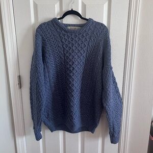 Aran Sweater Market Made in Ireland Unisex size L 100% merino wool blue knit